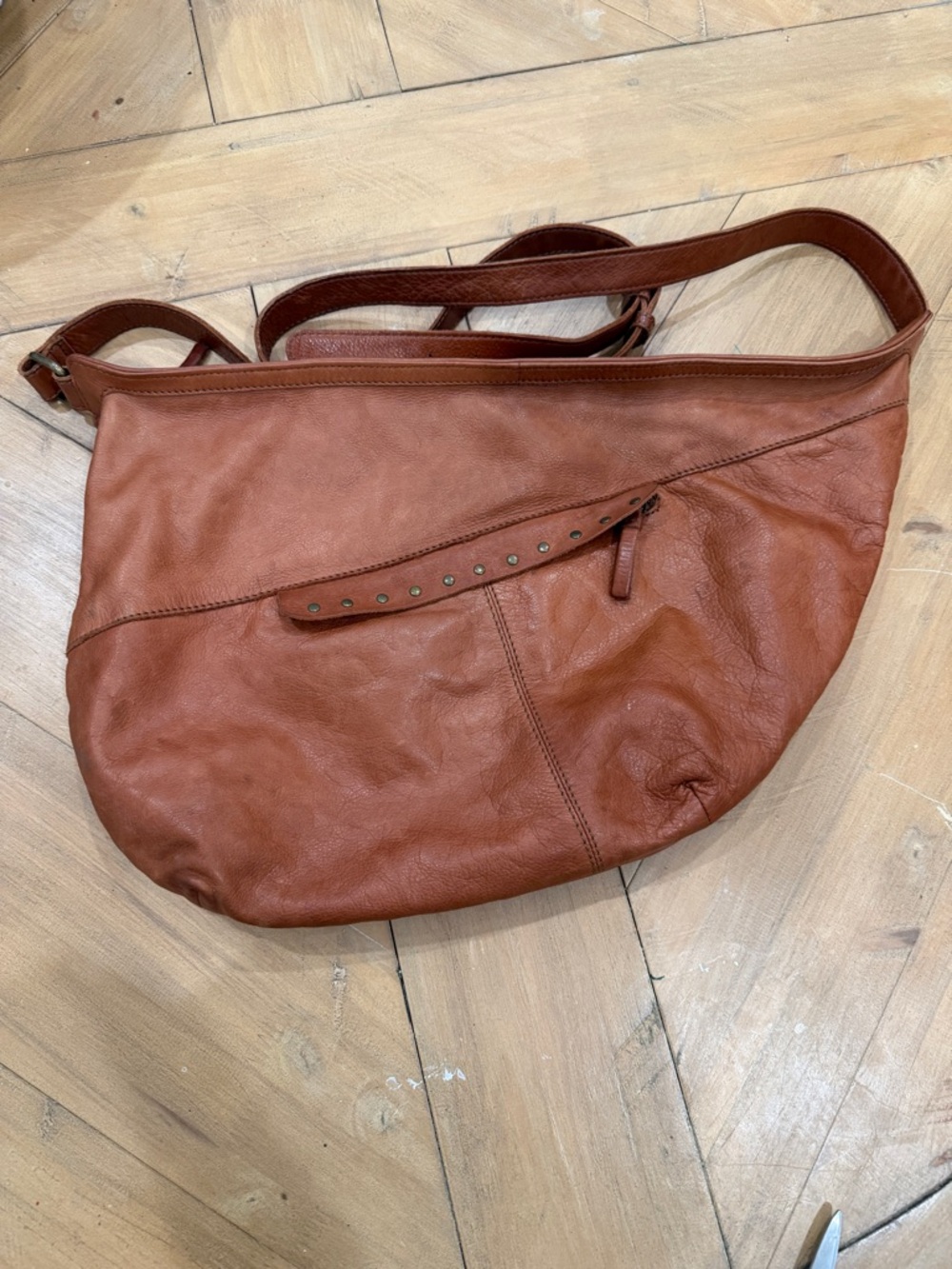 Ashwood Asymmetrical Genuine Leather Crossbody Shoulder Bag in Cognac/Whiskey